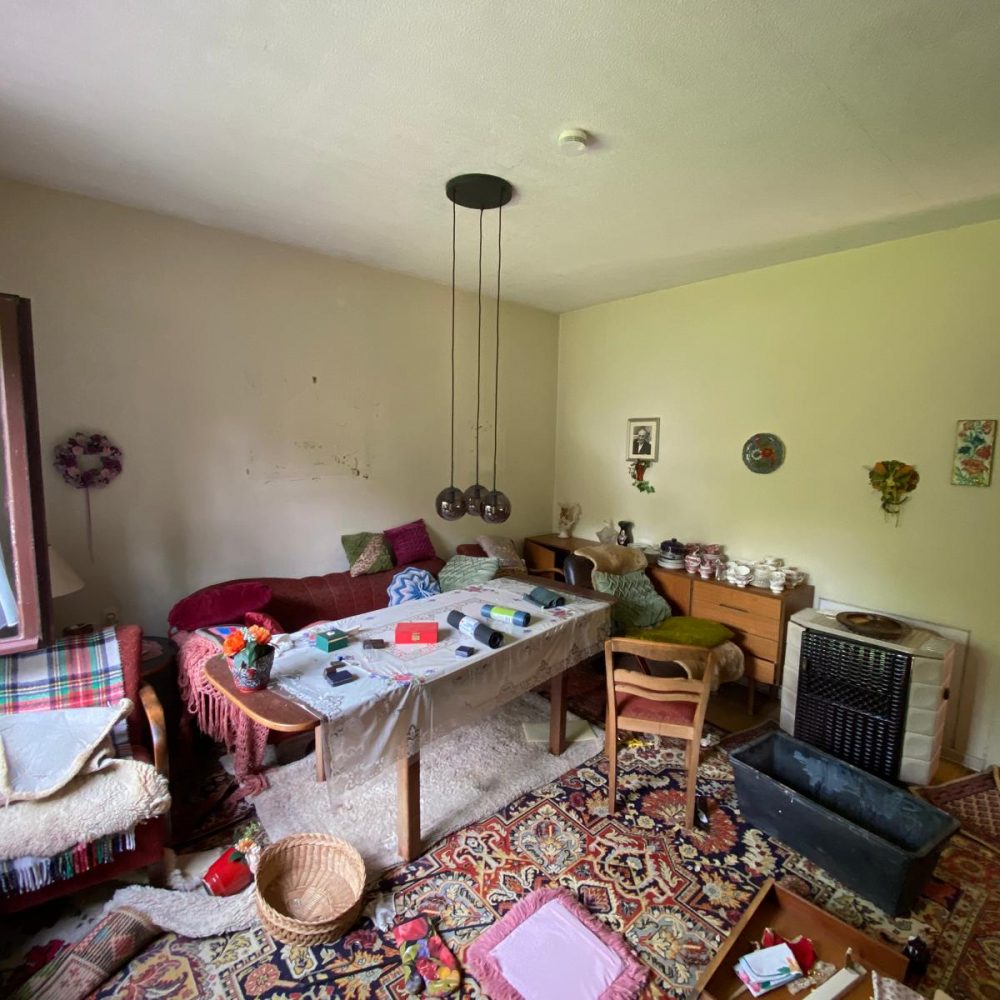 e4e3c878-2521-401d-b44b-51e06584f99d